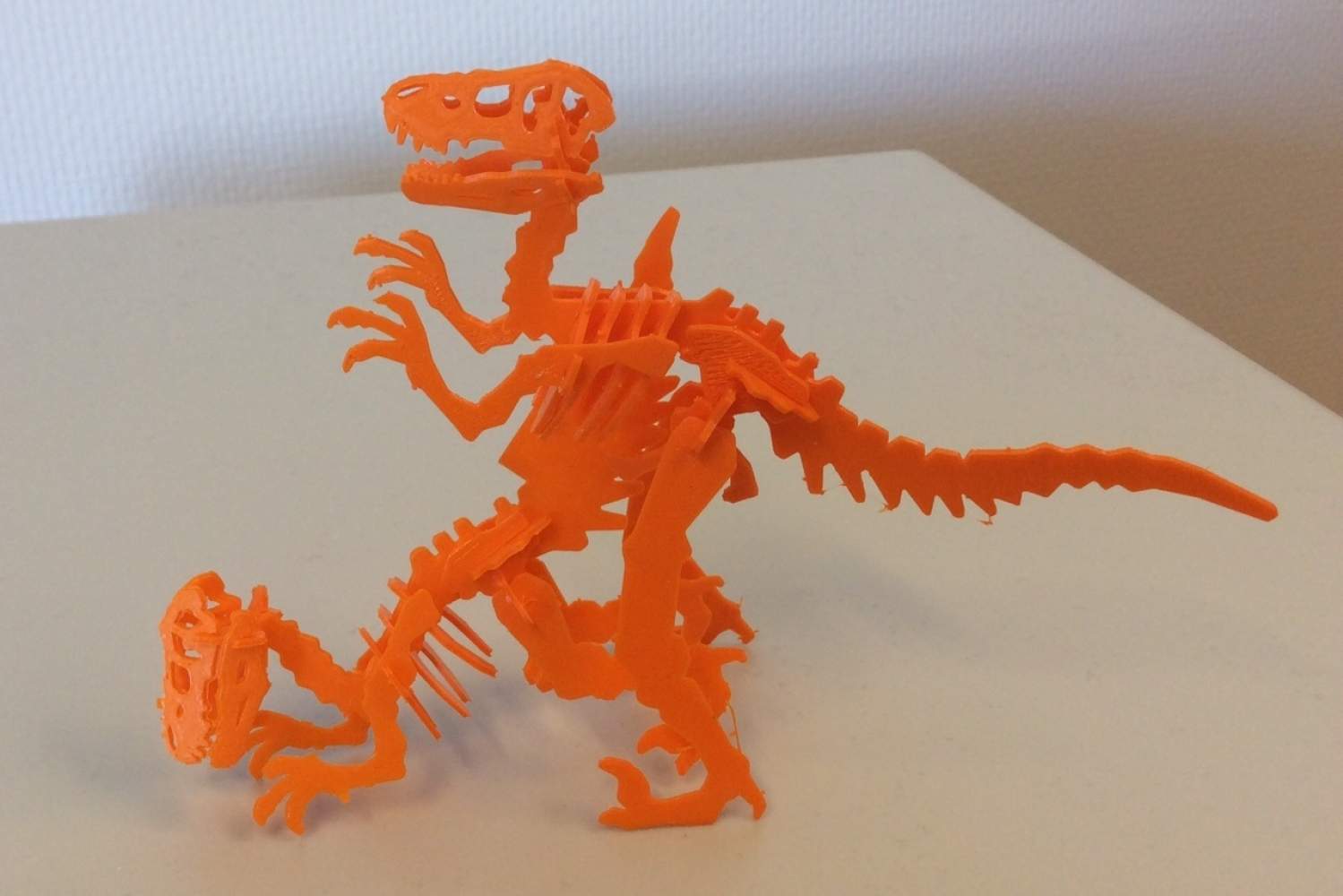 Dinosaure à monter - Fichier STL Gratuit